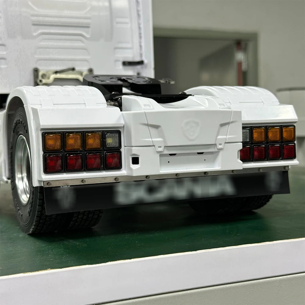 RC Rear Tail Light LED Euro Truck Lamp Assembly for 1/14 SCANIA 770S RC Truck Tamiya Hino VOLVO 750 ACTROS 3363 MAN TGX